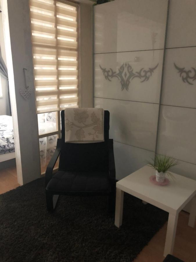 Terrace Apartment S 1 Spalnou Sofia-Parking & Wifi Bratislava Luaran gambar