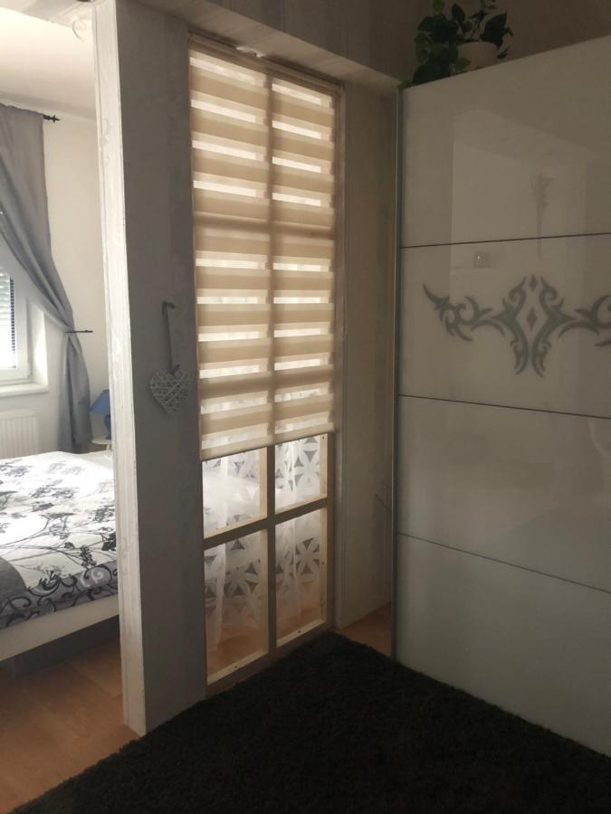 Terrace Apartment S 1 Spalnou Sofia-Parking & Wifi Bratislava Luaran gambar