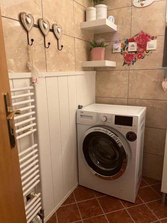 Terrace Apartment S 1 Spalnou Sofia-Parking & Wifi Bratislava Luaran gambar