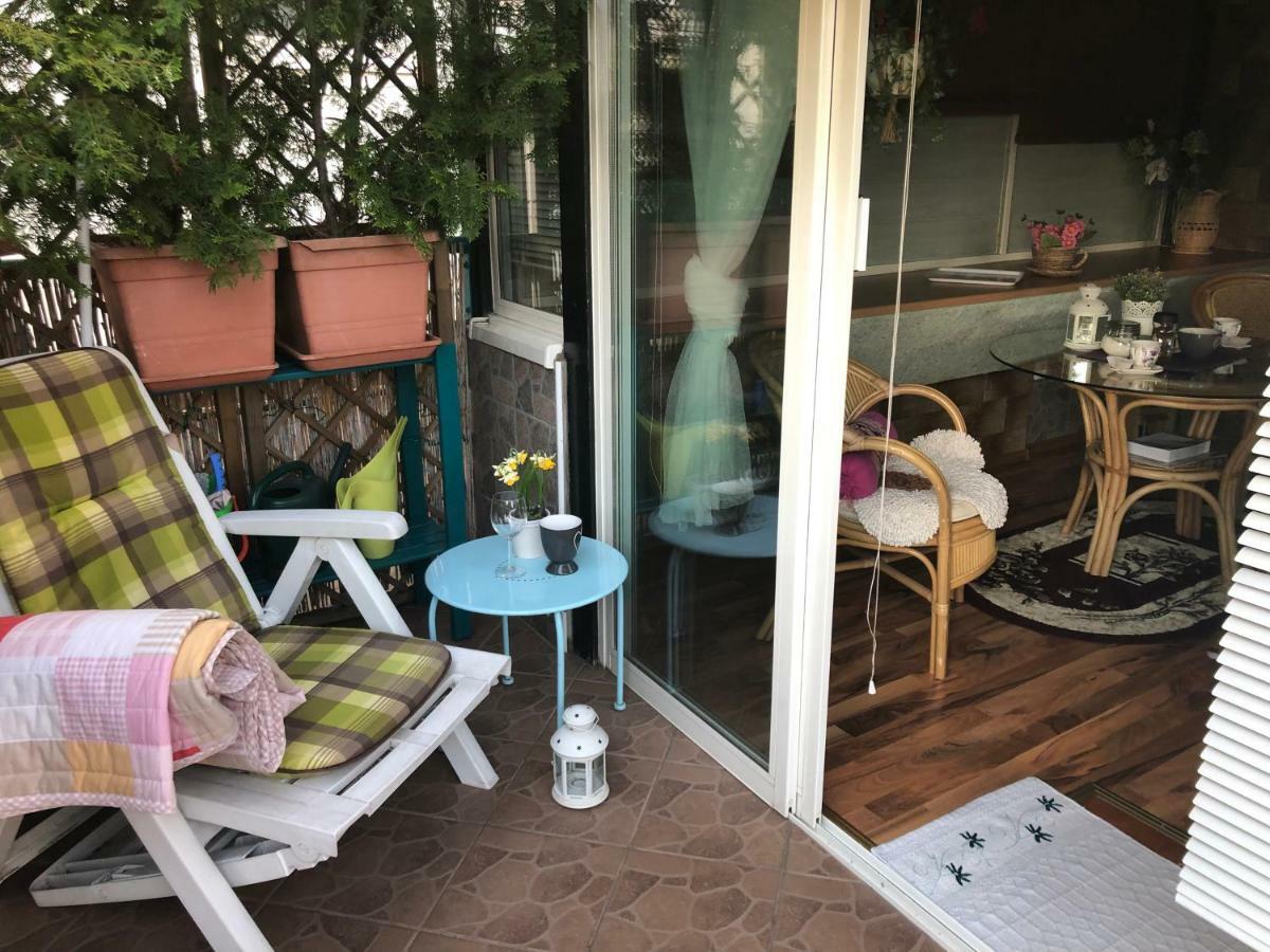 Terrace Apartment S 1 Spalnou Sofia-Parking & Wifi Bratislava Luaran gambar